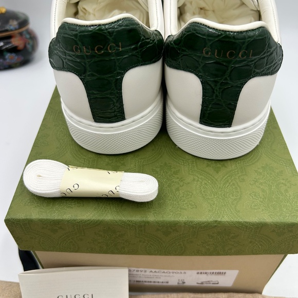 Men’s Gucci, ace leather, web striped sneakers size 10 made in Italy. - Picture 8 of 12